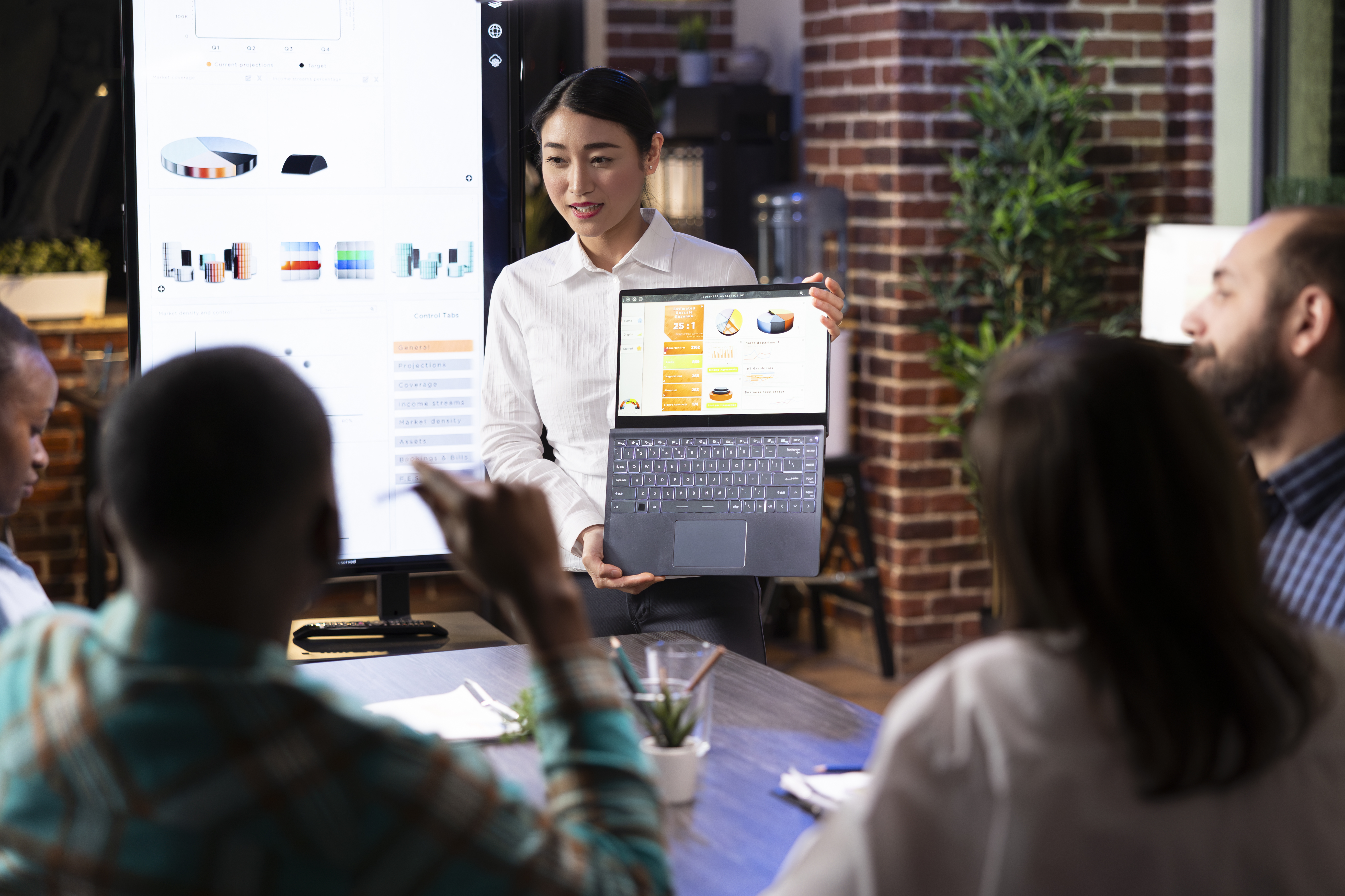 The Benefits of Virtual Assistants for Digital Marketing Consultants