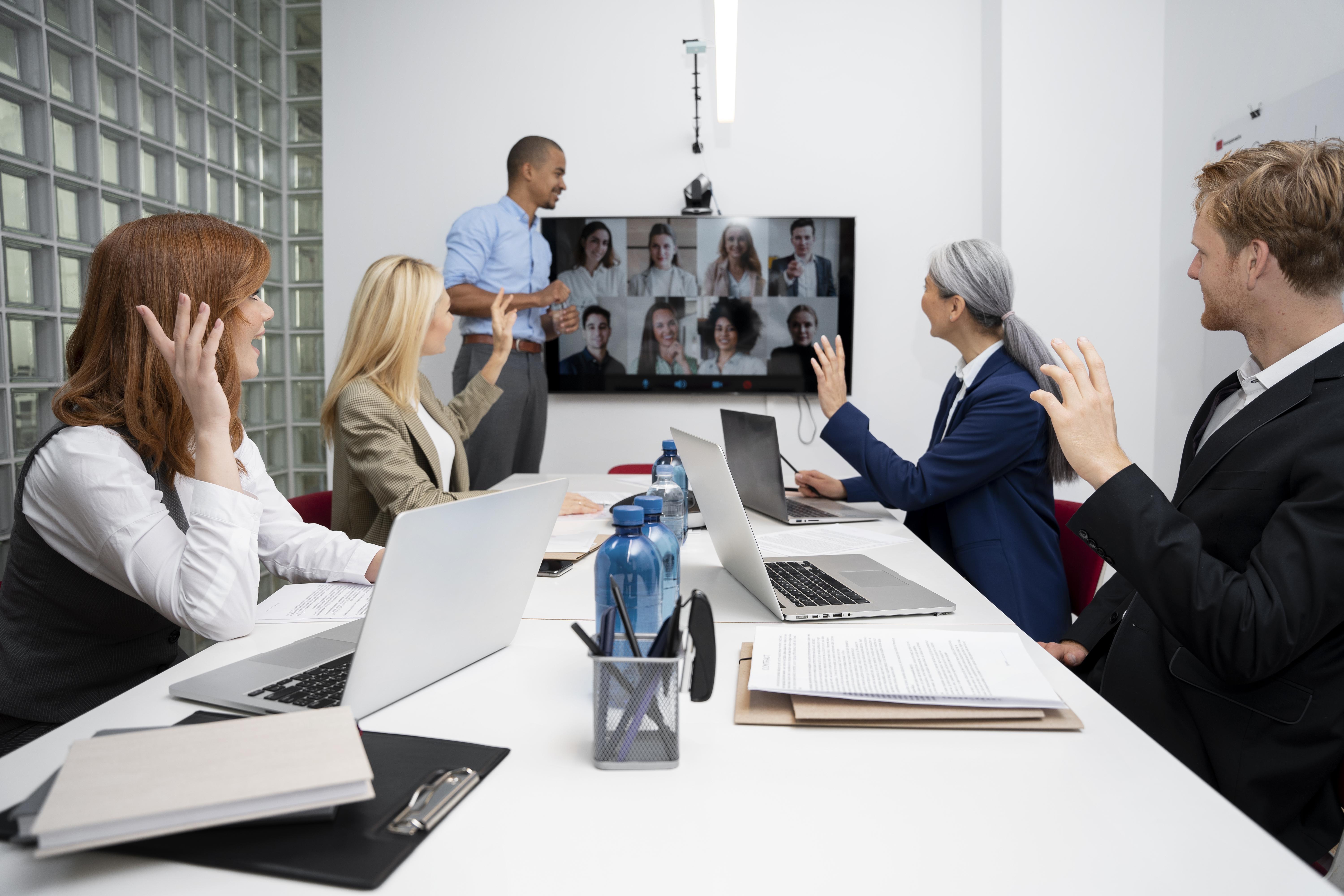 Streamlining Internal Knowledge Management with Virtual Staff