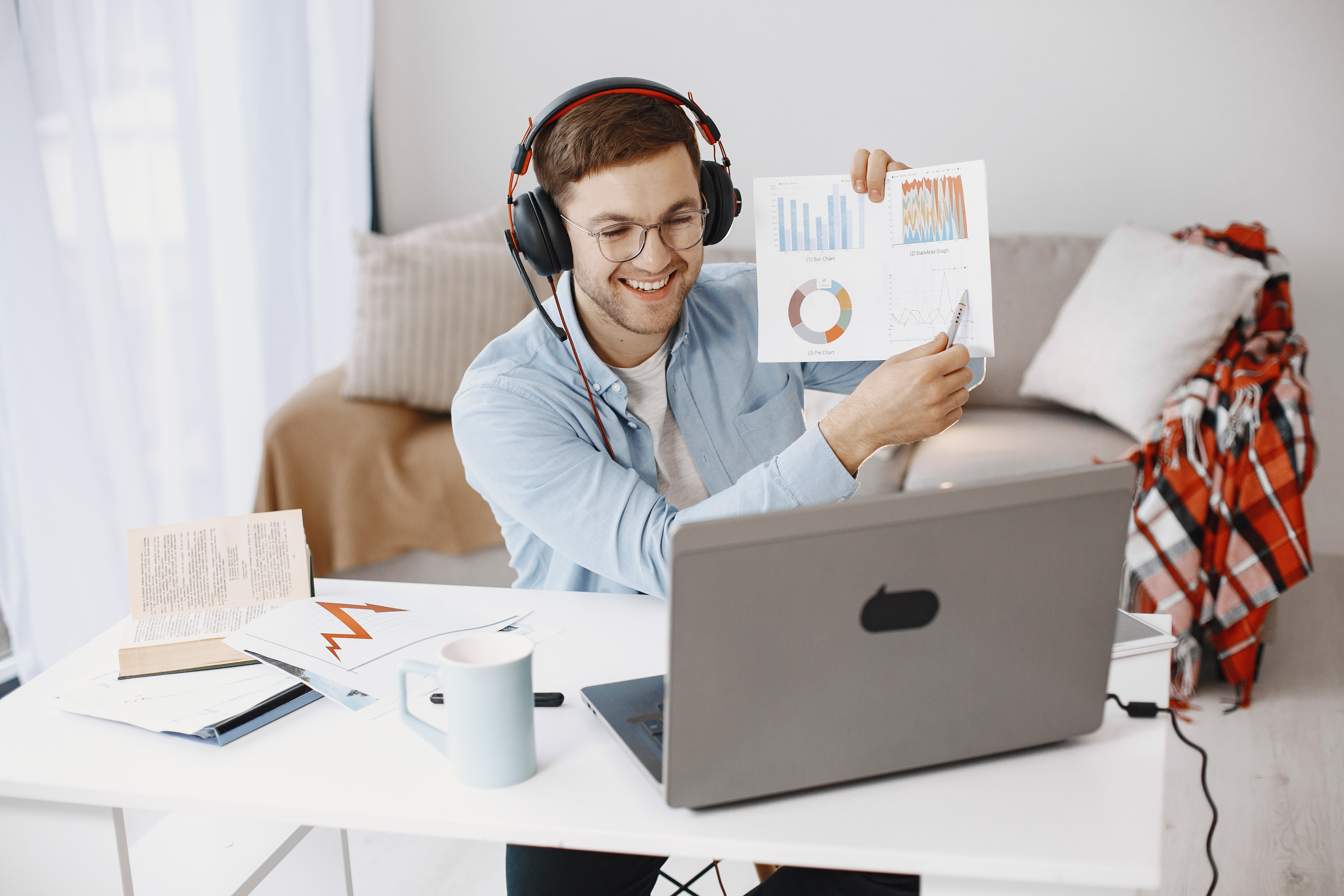 How Virtual Assistants Can Help with Affiliate Marketing