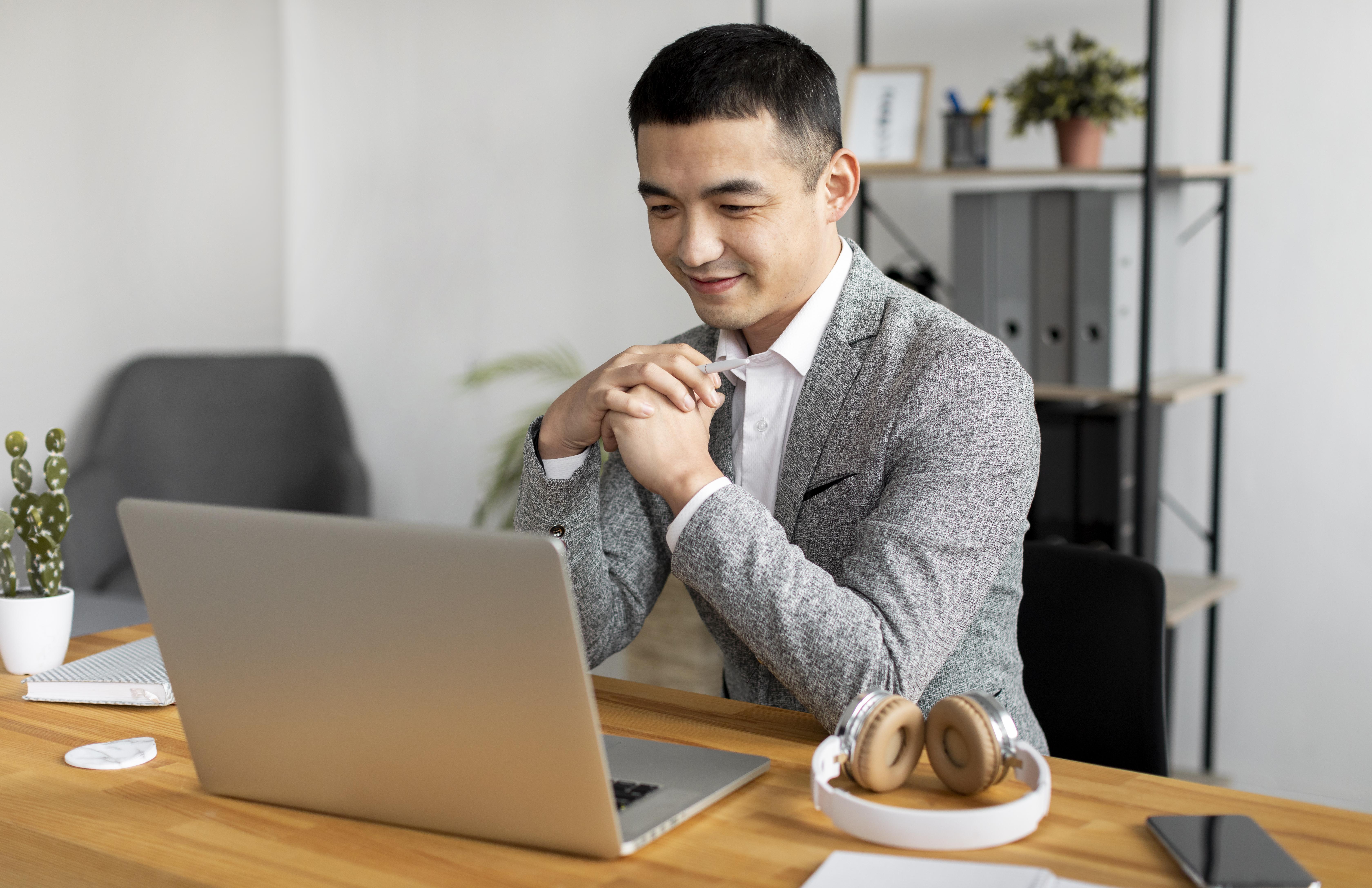 The Benefits of Virtual Assistants for Online Entrepreneurs