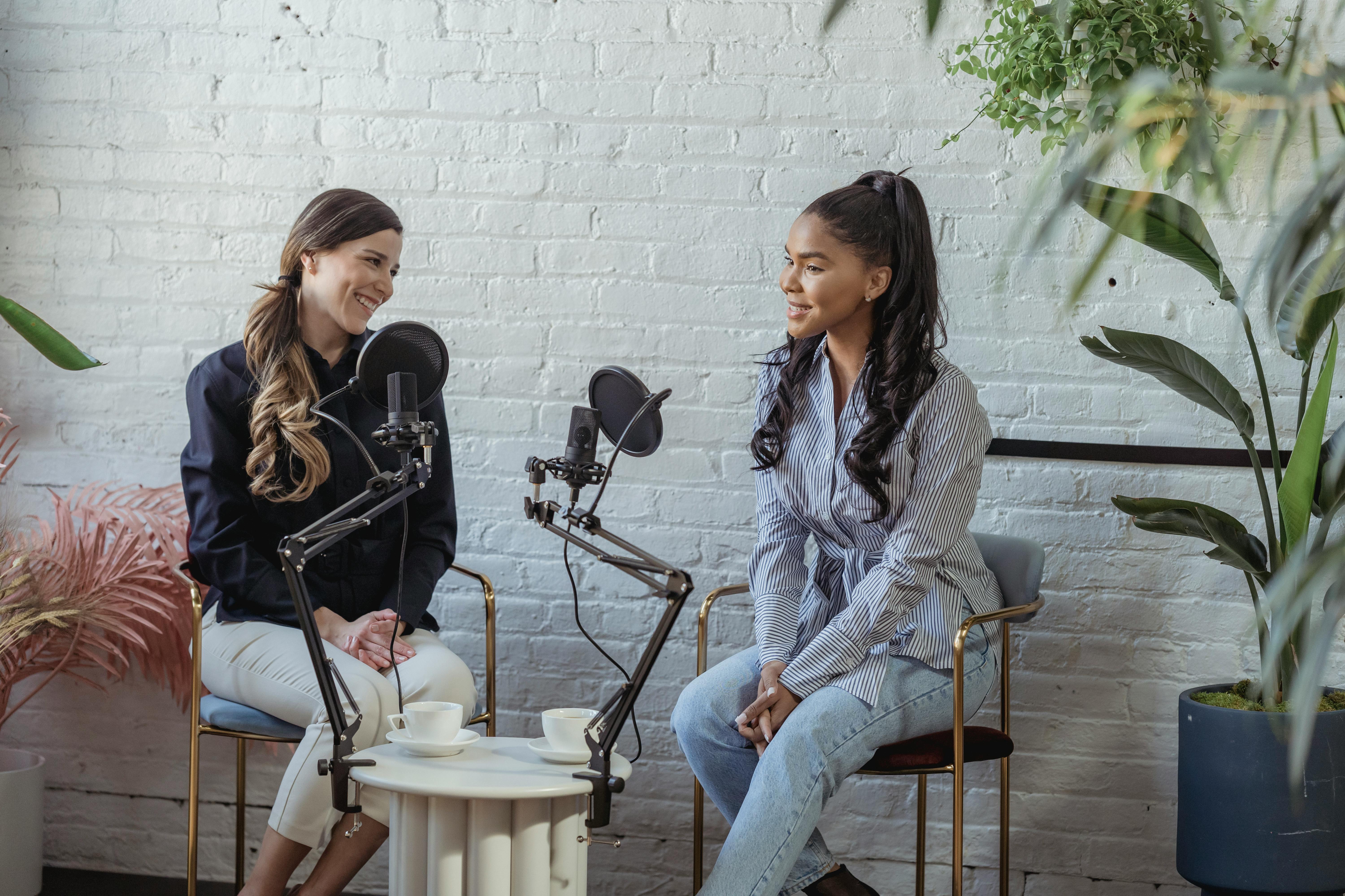 The Benefits of Virtual Assistants for Podcasters