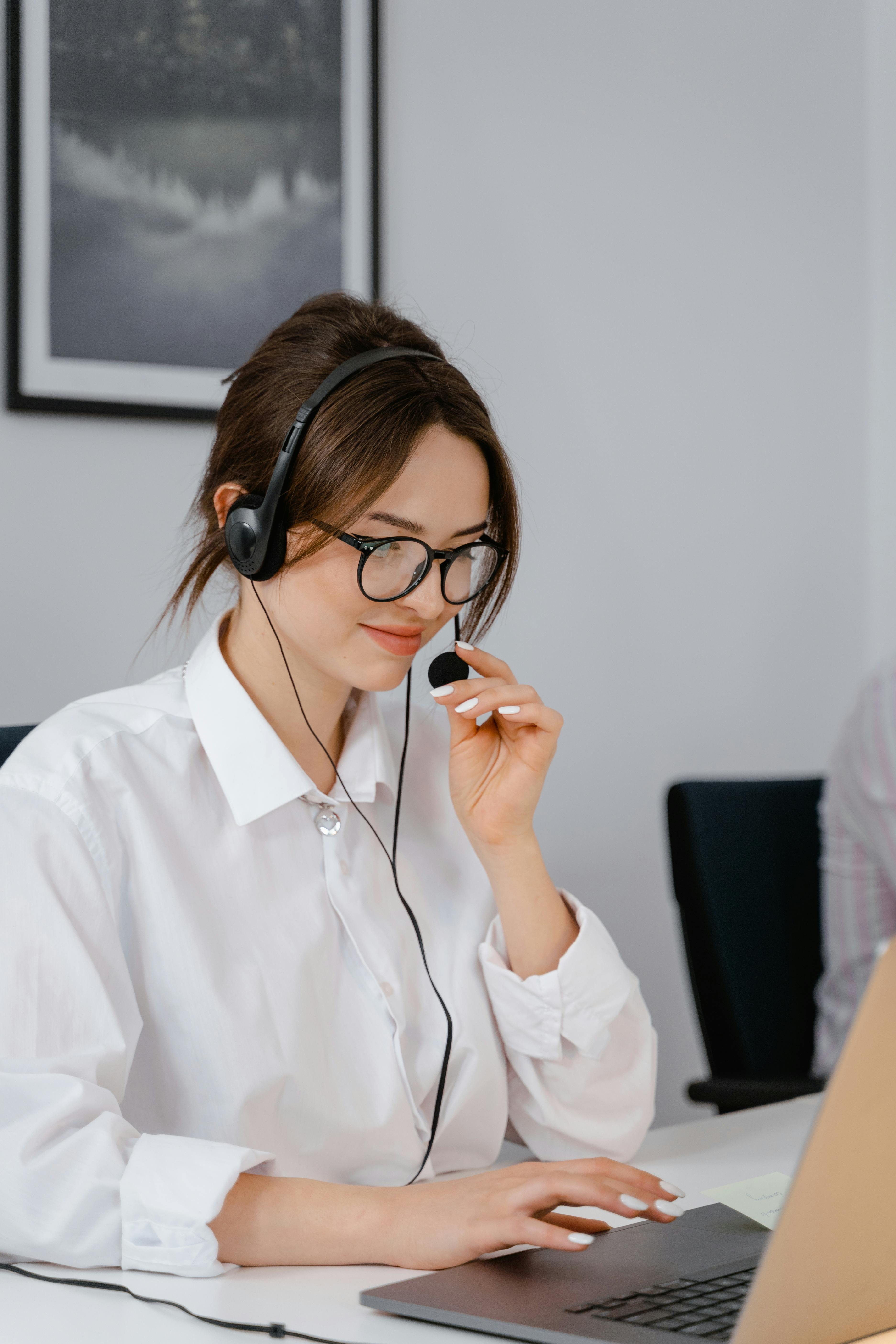 How Virtual Assistants Can Help with Personal Tasks