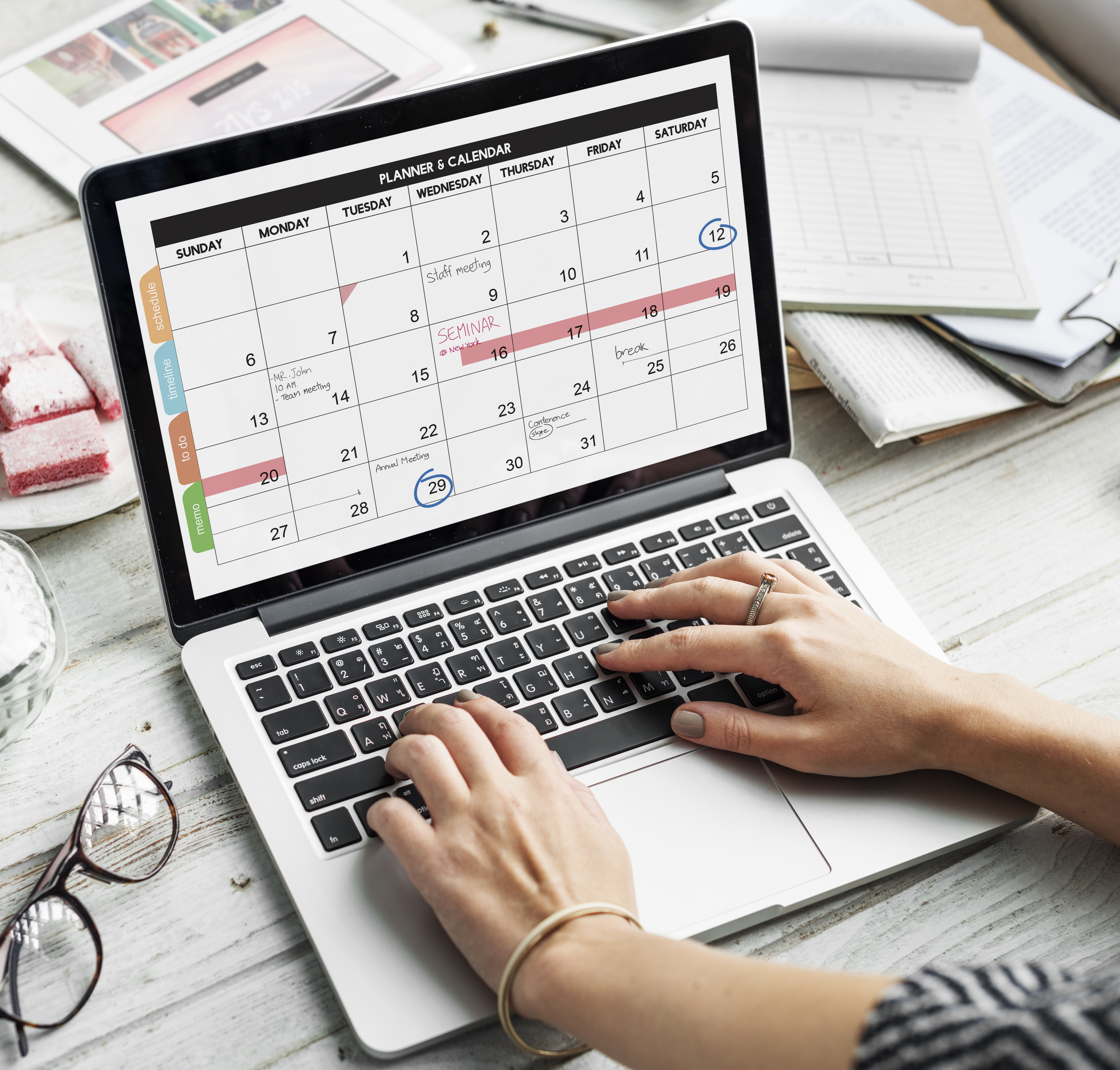 The Role of Virtual Assistants in Managing Online Reputation
