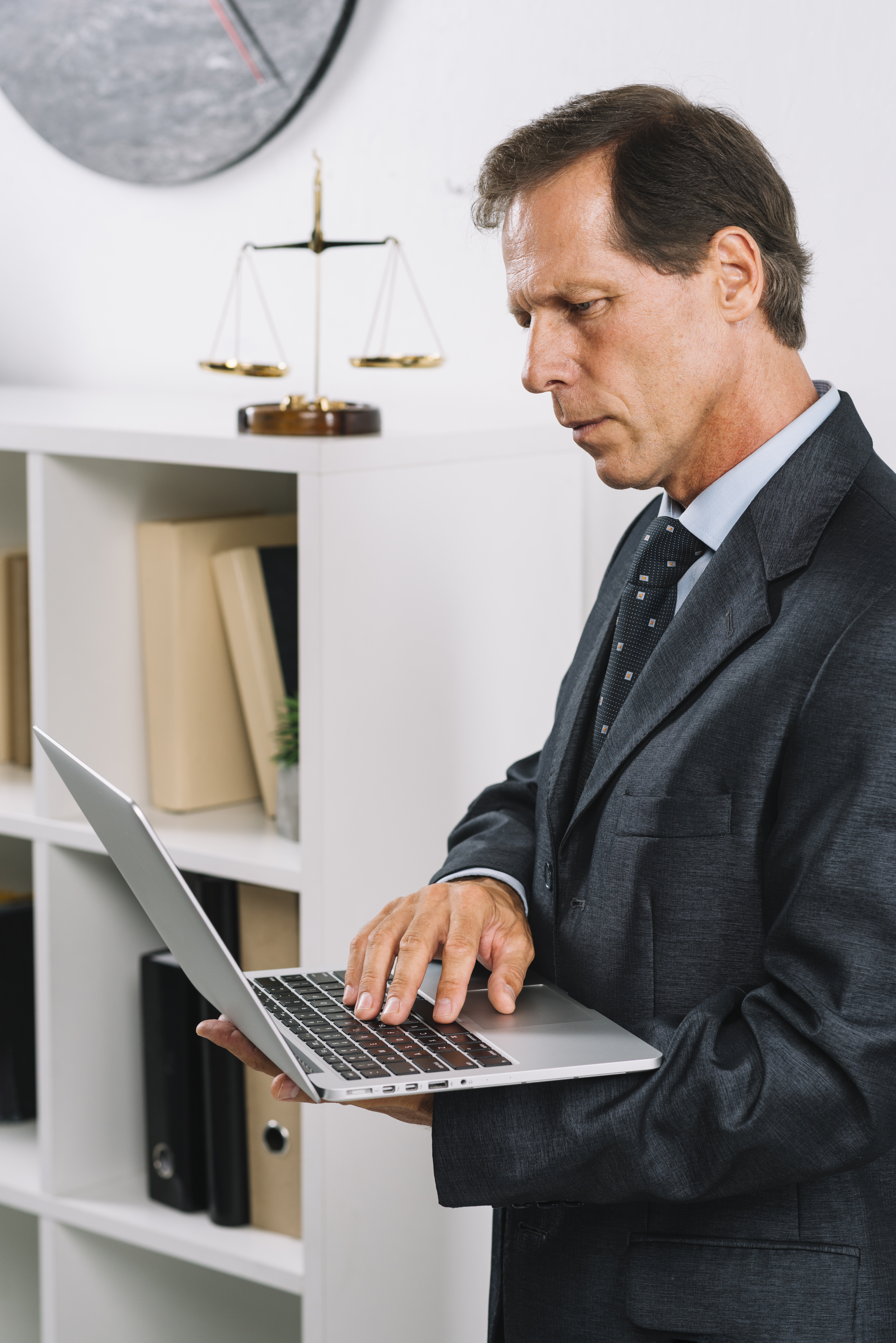 The Benefits of Virtual Assistants for Legal Professionals