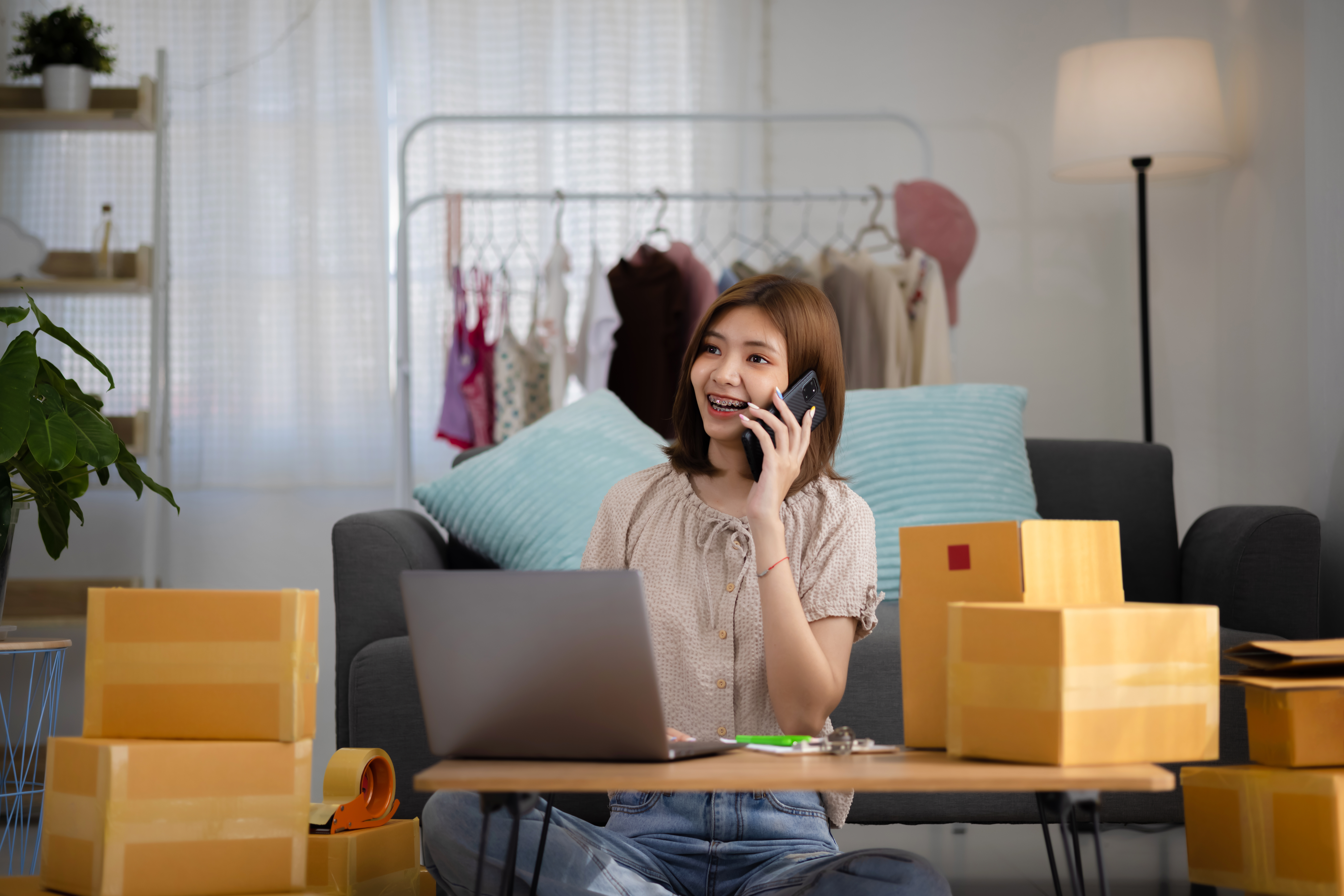 The Benefits of Virtual Assistants for Online Retailers