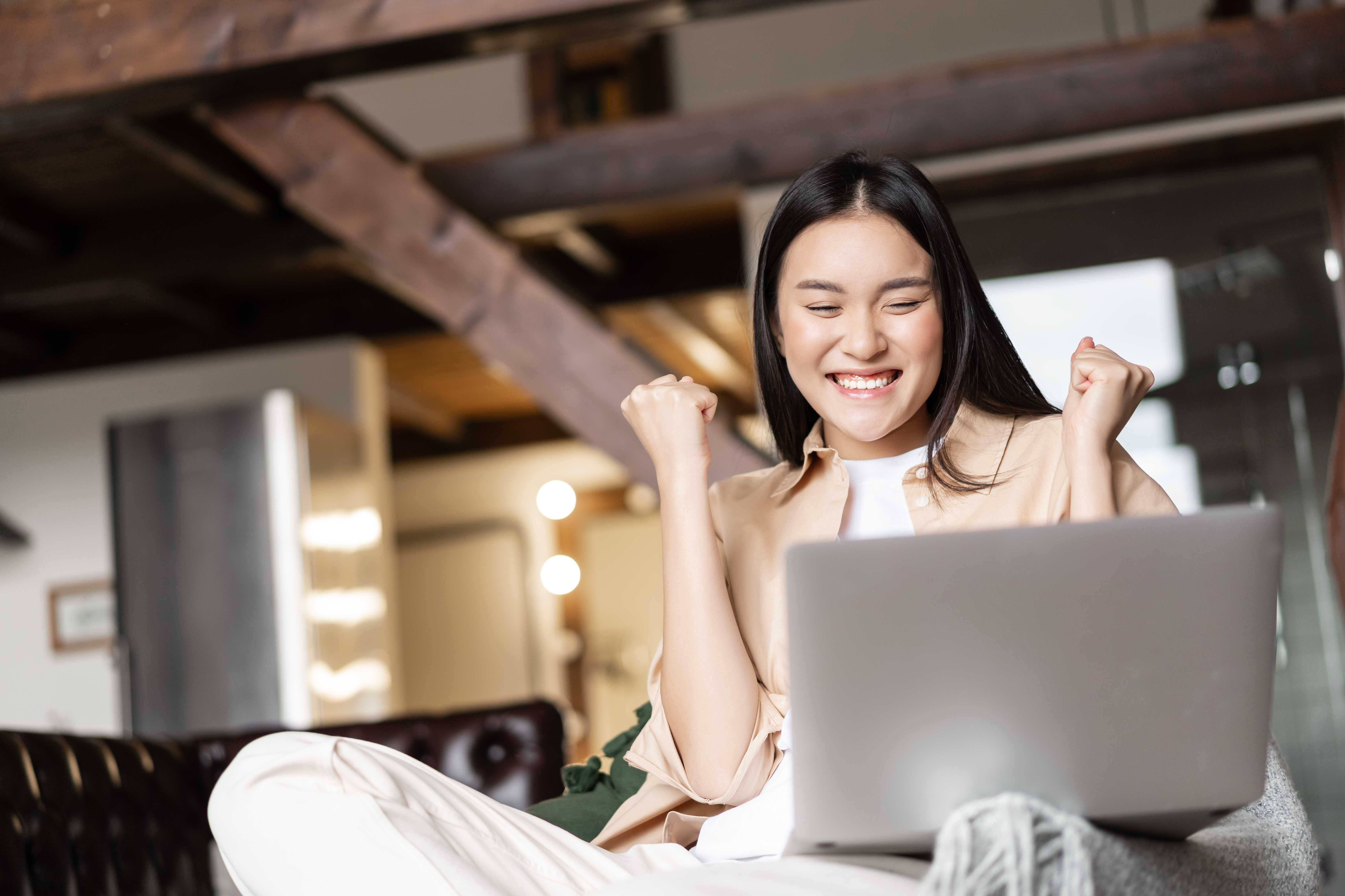 How Virtual Assistants Can Help with Online Contests and Giveaways