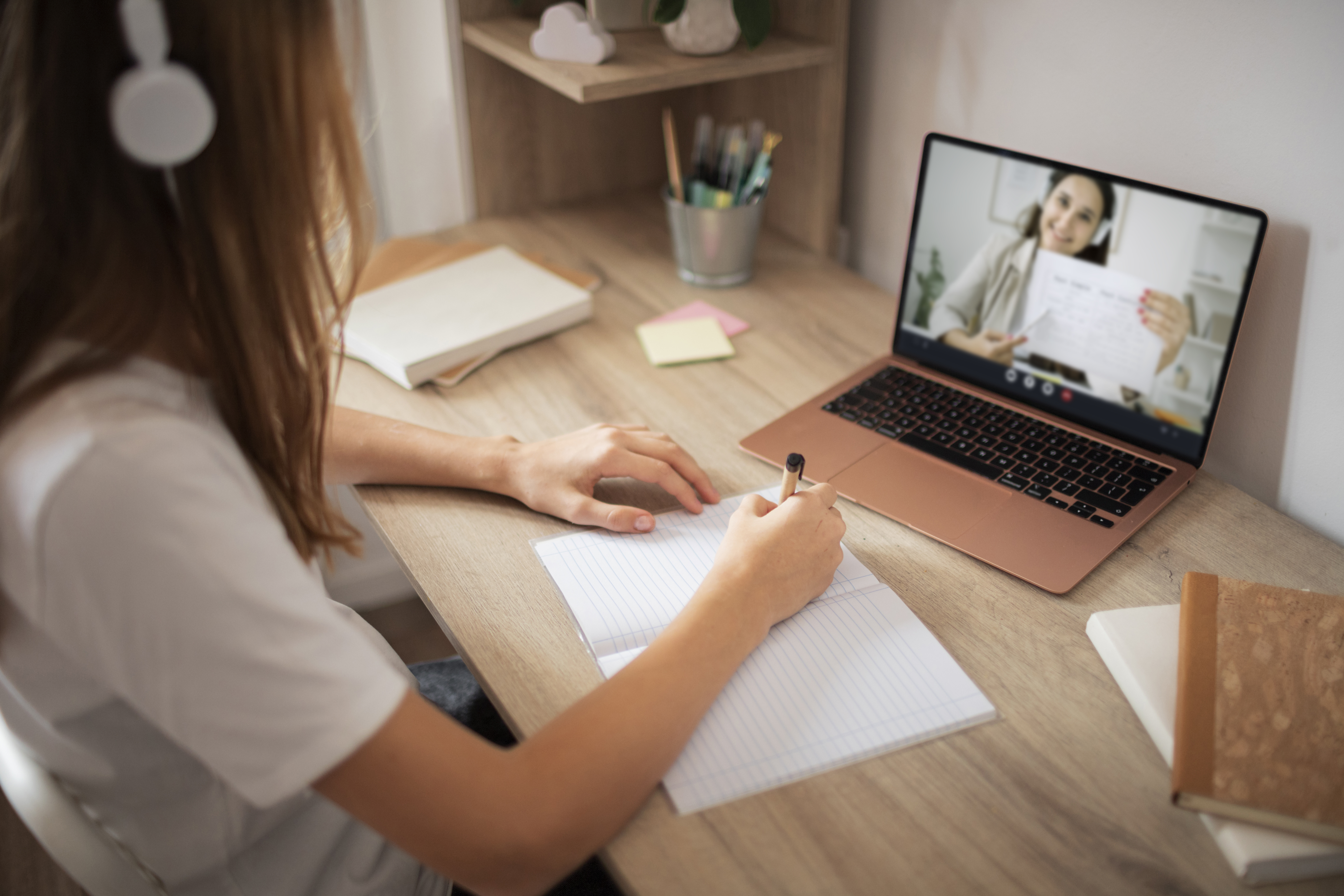 The Benefits of Virtual Assistants for Online Coaches