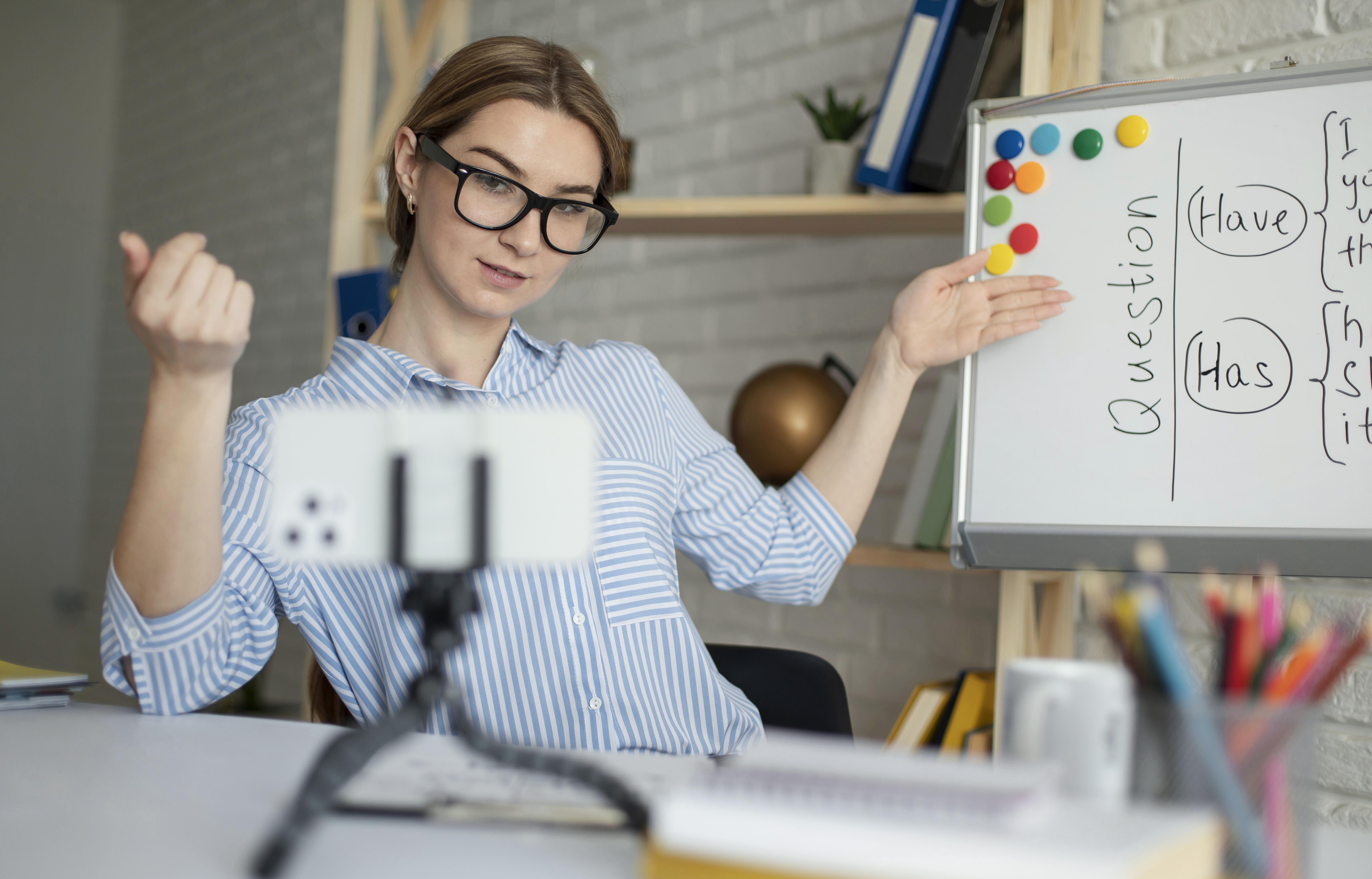 The Benefits of Virtual Assistants for Online Course Creators